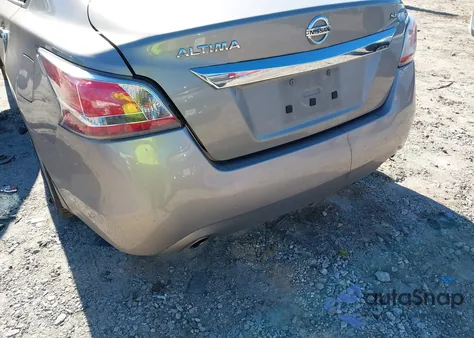 2015 Nissan Altima 2.5 Sl из США, поврежденный, VIN 1N4AL3APXFN345854